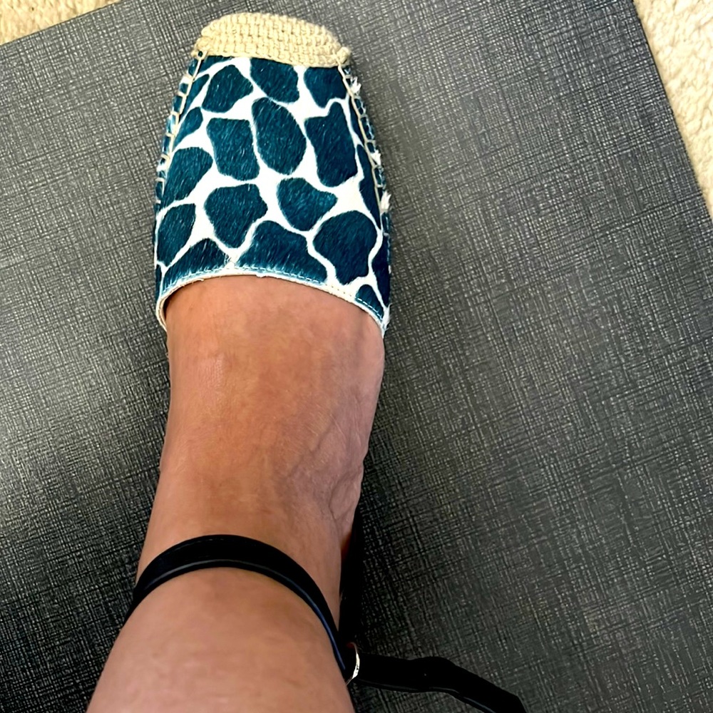 Giraffe Hair Ankle Strap sandal